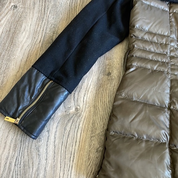 Kennith Cole Women’s Army Green and Black Duck Down Wool Jacket, size medium - Picture 14 of 15